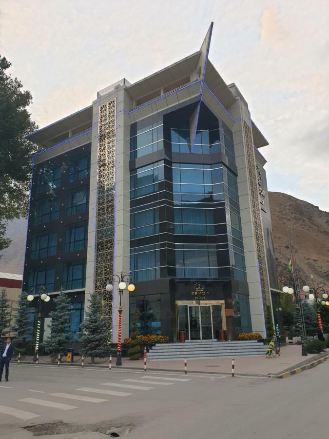 Karon Palace Hotel Qal'ai Khumb Exterior foto